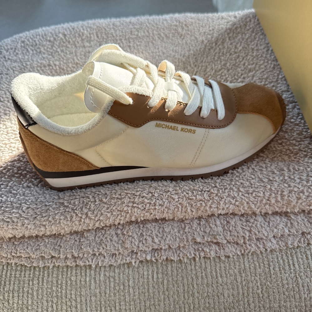 Michael Kors Sneakers